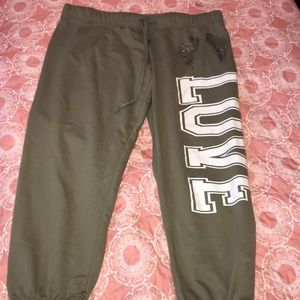 🆕 women’s sweats